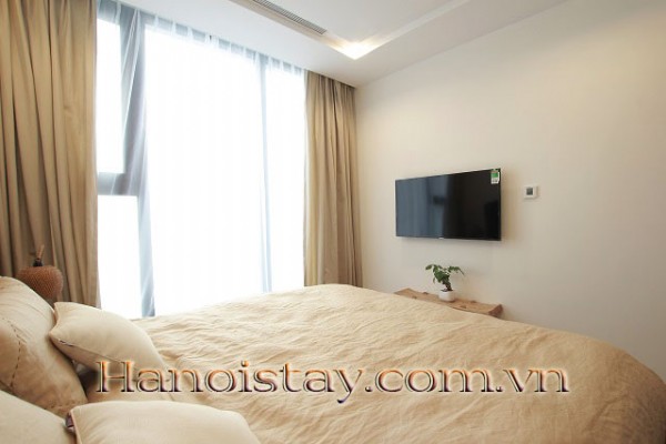 Luxury Unique Apartment in Vinhomes Metropolis 3