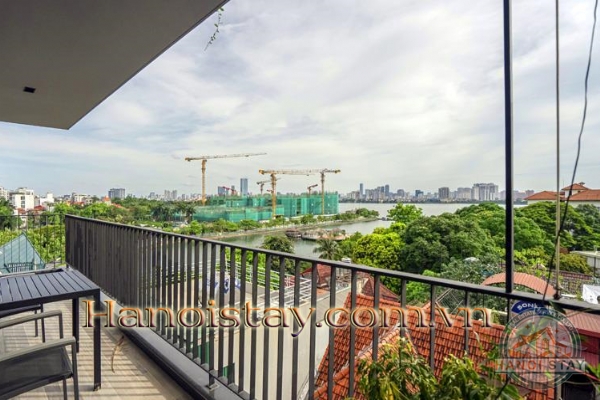 *Magnificent & Beautiful View 03 Bedroom Apartment Rental in Xuan Dieu str, Tay Ho* 3