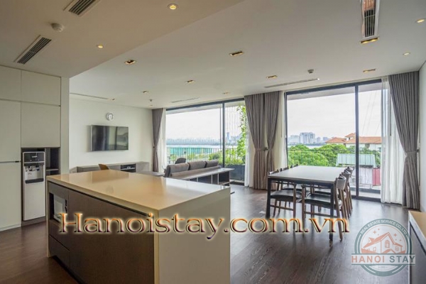 *Magnificent & Beautiful View 03 Bedroom Apartment Rental in Xuan Dieu str, Tay Ho* 5