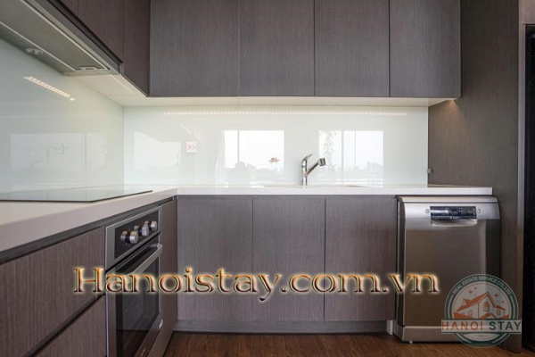 *Magnificent & Beautiful View 03 Bedroom Apartment Rental in Xuan Dieu str, Tay Ho* 7
