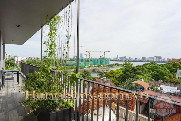 *Magnificent & Beautiful View 03 Bedroom Apartment Rental in Xuan Dieu str, Tay Ho* 8