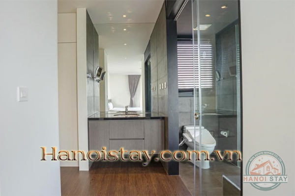 *Magnificent & Beautiful View 03 Bedroom Apartment Rental in Xuan Dieu str, Tay Ho* 15