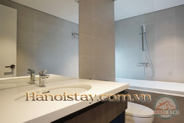 *Magnificent Upgraded 2bd deluxe Property For rent in Tay Ho Road, Tay Ho District* 8