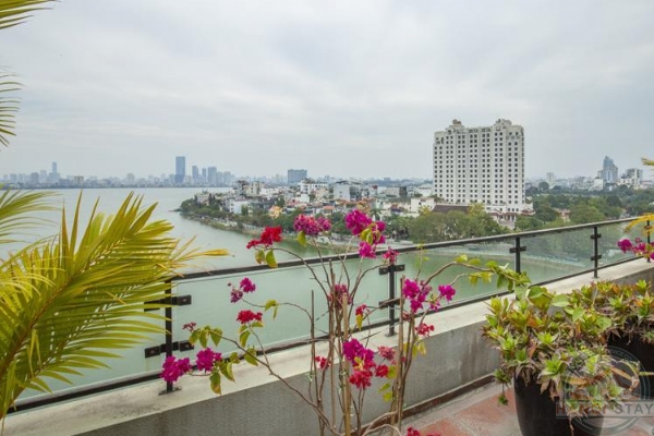 *Marvelous 03 BR Duplex apartment for rent in Xuan Dieu str, Tay ho Distr with Beautiful Lake View* 7