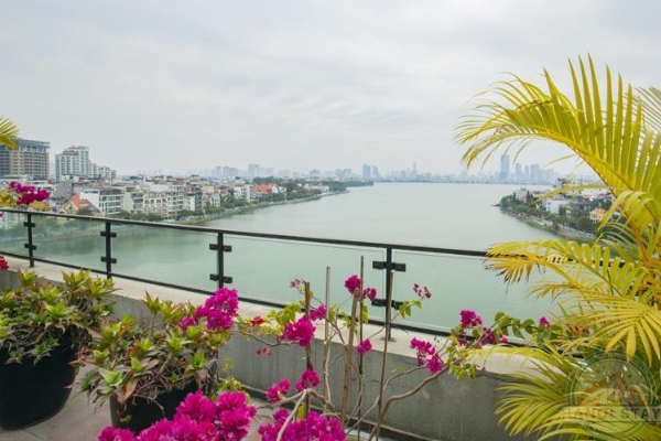 *Marvelous 03 BR Duplex apartment for rent in Xuan Dieu str, Tay ho Distr with Beautiful Lake View* 12