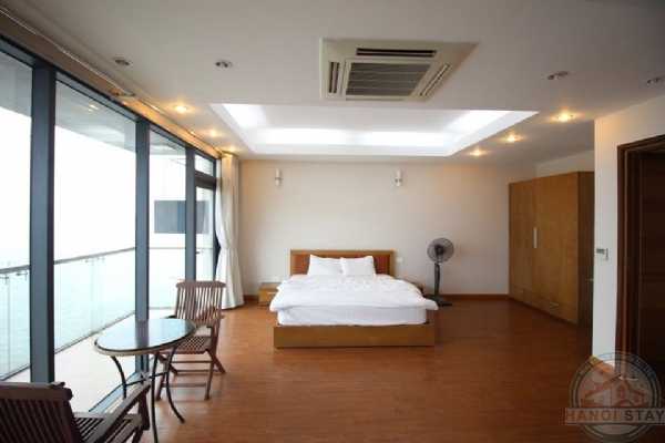 Modern 1-BR with Breathtaking Lake Views in Nhat Chieu, Tay Ho 1