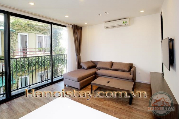 Modern 2BRb Apartment for rent in Heart of Tay Ho! GOOD PRICE & GREAT LOCATION! 2