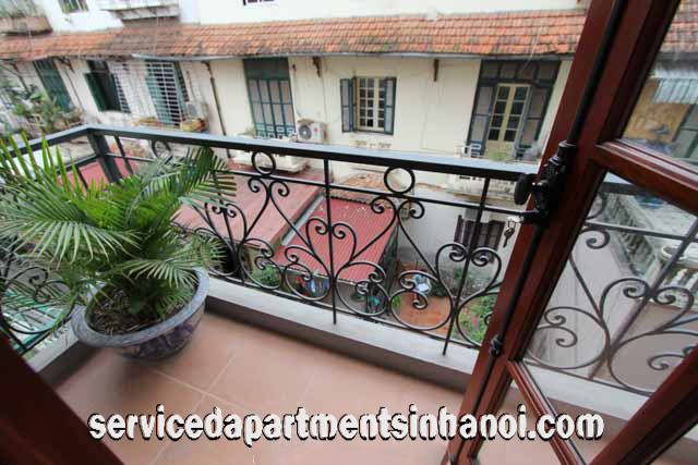 Modern Apartment in Hoan kiem, near Hanoi Station for lease 1