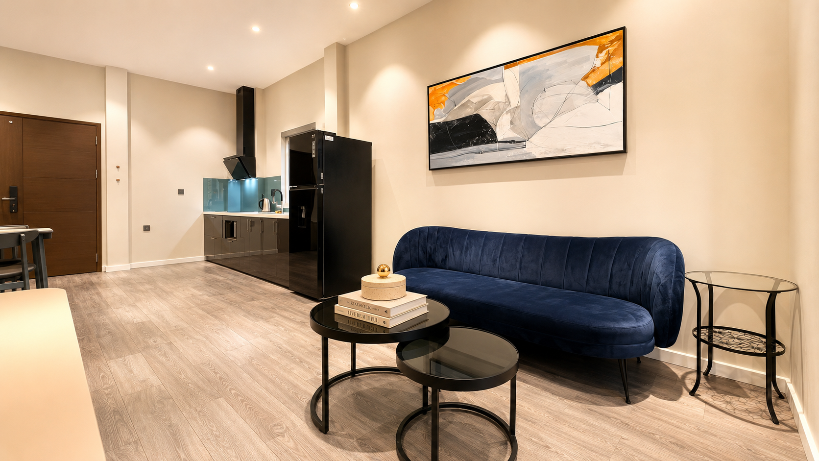 MODERN & COMFY APARTMENT NEAR KIM MA STR & LOTTE CENTER, BA DINH