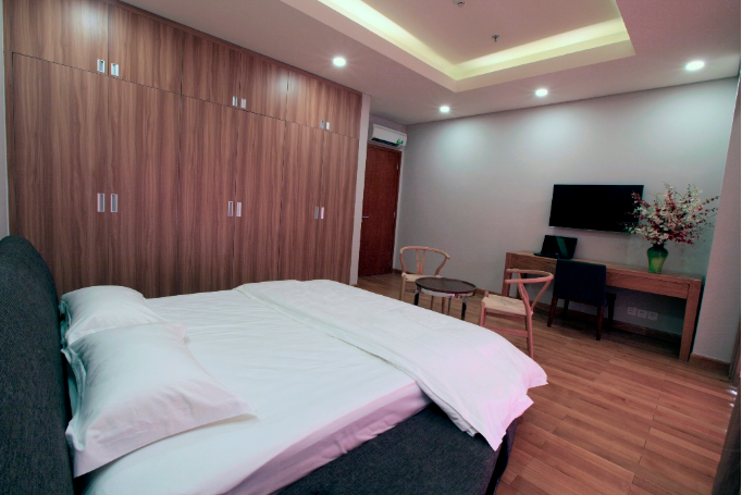 Modern design and luxurious apartment rental in Hanoi West Lake 7