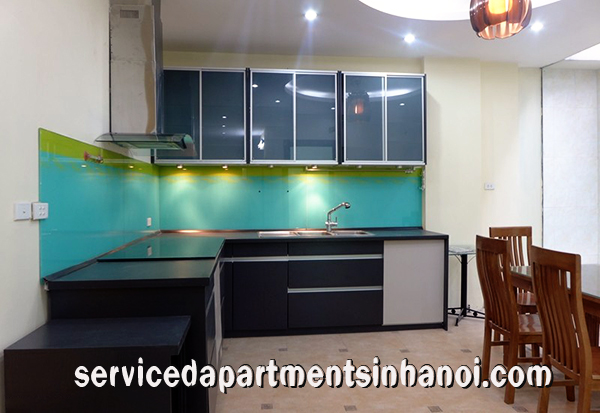 Modern Four bedroom apartment for rent in Thuy Khue str 3