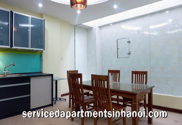 Modern Four bedroom apartment for rent in Thuy Khue str 4