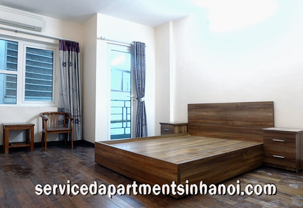 Modern Four bedroom apartment for rent in Thuy Khue str 5