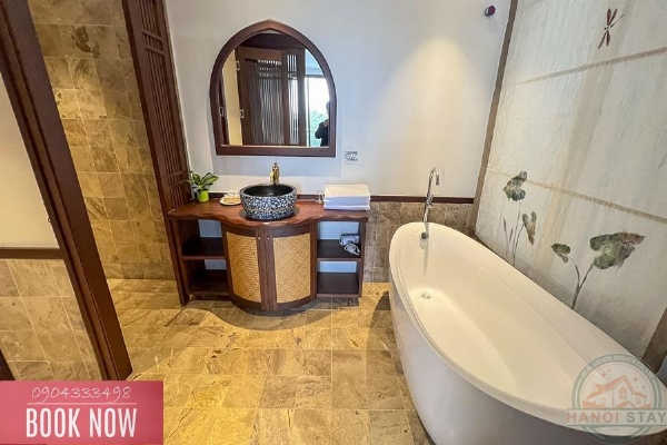Modern Luxury: Spacious 4-Bedroom Apartment for Rent on Quang Khanh Street, Near the Lake 19