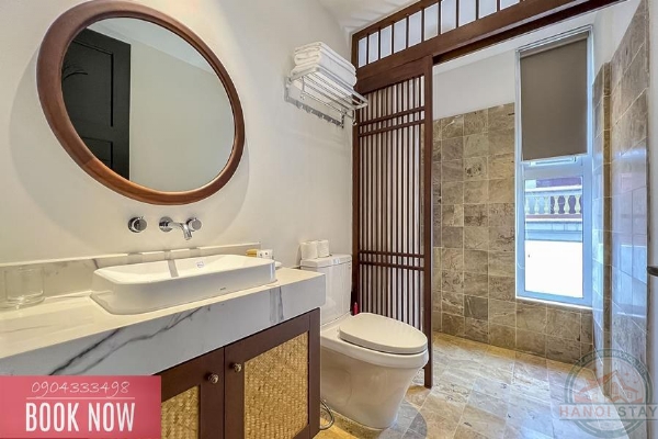 Modern Luxury: Spacious 4-Bedroom Apartment for Rent on Quang Khanh Street, Near the Lake 29