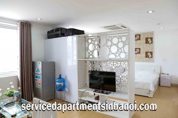 Modern one bedroom apartment for rent in Cau Giay district 4