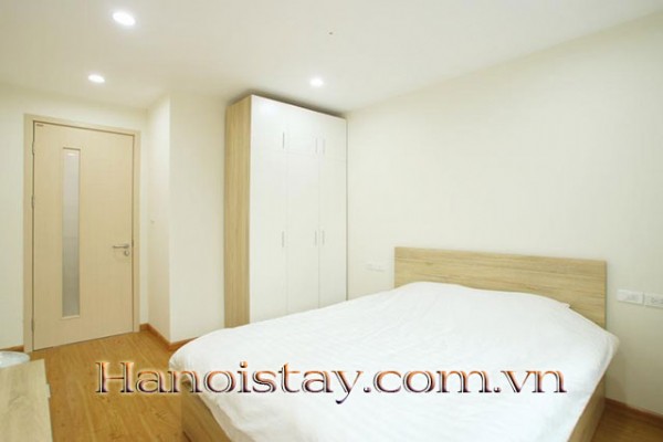 Modern one Bedroom Apartment Rental in Hoang hoa Tham str, Ba Dinh, Cheap Price 9