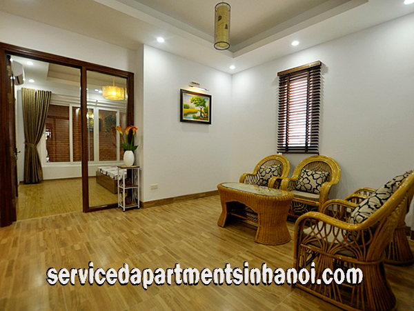 Modern One Bedroom Bedroom Apartment Rental in Lang Ha street, Cheap Price 1