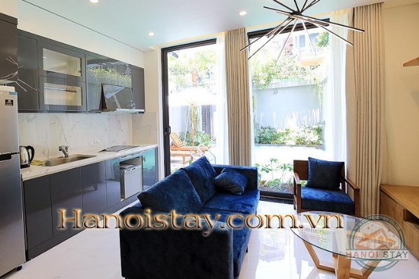 *Modern One Bedroom Property with Pool For Rent in Dang Thai mai street, Tay Ho* 1