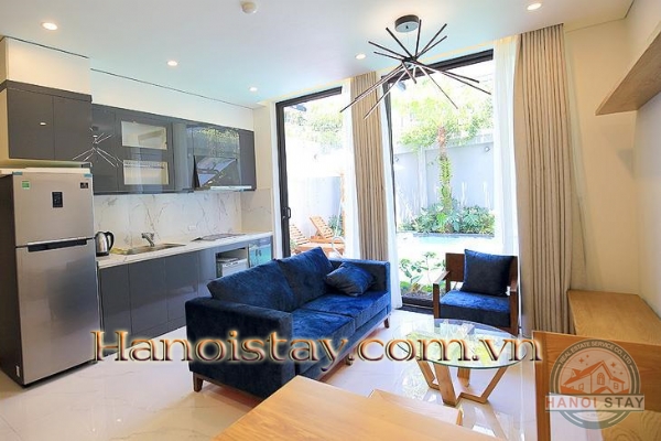 *Modern One Bedroom Property with Pool For Rent in Dang Thai mai street, Tay Ho* 4