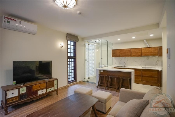 Modern, quiet, private Apartment Rental in Tu Hoa str, Tay Ho, Close to Intercontinental Hotel 4