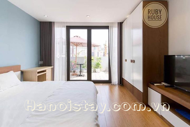 Modern Serviced Apartment Rental Near Hoang Cau Lake and Lang Ha street, Dong Da 8