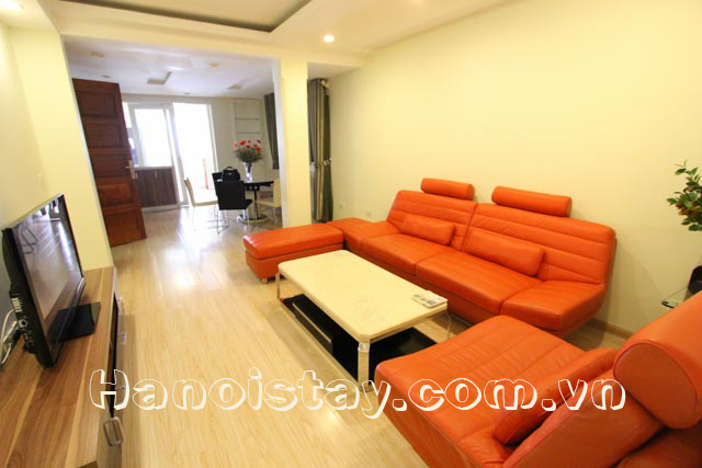 Modern Three Bedroom Apartment Rental in Giang Vo street, Dong Da 1