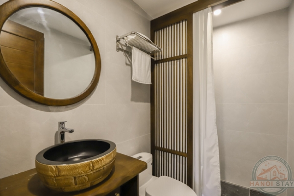 Modern Tranquility: 2 BR Apartment for Rent with Balcony on Dang Thai Mai Street, Tay Ho 8