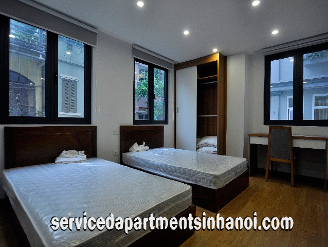 Modern Two Bed Apartment Rental in Truc Bach Area, Ba Dinh 5