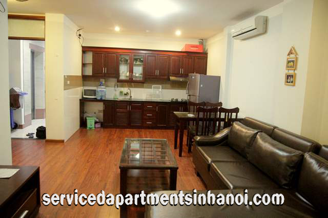 Modern Two Bedroom Apartment for rent near Giang Vo street, Dong Da 4