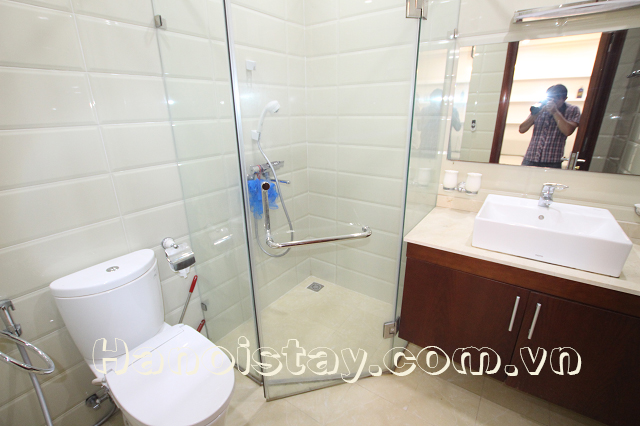 Modern Two bedroom Apartment Rental in Thai Hai Street, Dong Da 7