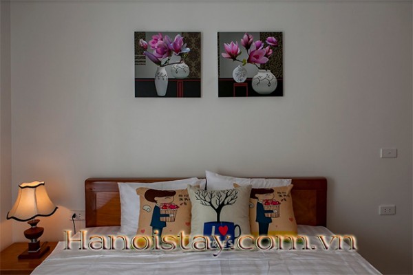 Modern Two Bedroom Property Rental in Nghi tam street, Tay Ho district, Cozy Decoration 5