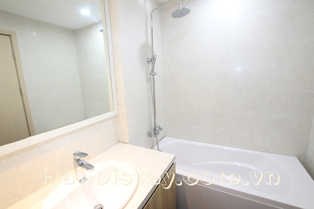New and Nice One Bedroom Apartment rental in Van Cao street, Ba Dinh 6