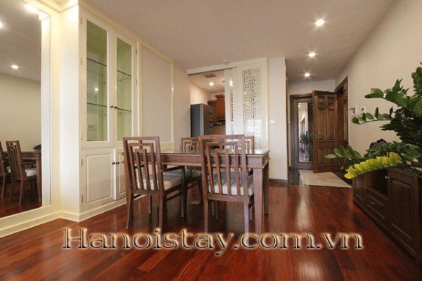 New and Nice One bedroom Property Rental in Tran Quoc Toan street, Hoan Kiem 4