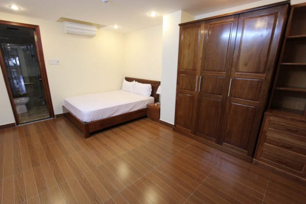 New LakeView Apartment with 04 bedrooms for rent in West lake 26