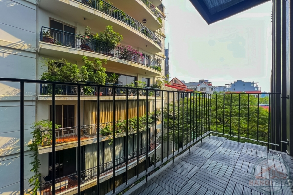 New Modern 02 BR Apartment for rent in Truc Bach Area, Ba Dinh 7