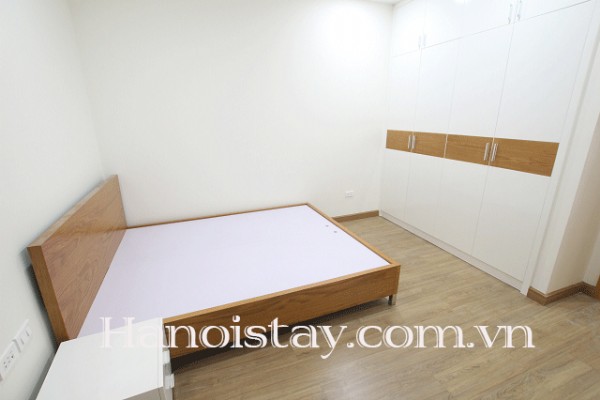 New One Bedroom Apartment Rental in Thai Ha street, Dong da district 2