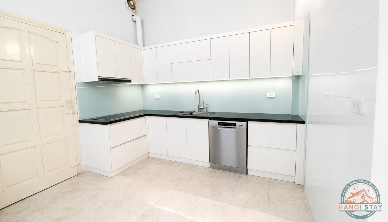 Newly Renovated 03 BR House for rent in Kim Ma Area, Ba Dinh 1