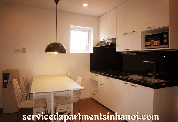 Newly renovated apartment rental in Trieu Viet Vuong st, Hai Ba Trung. Full service 5