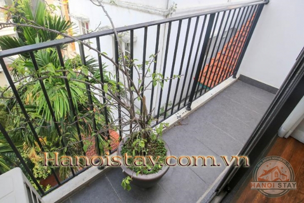 Newly Renovated Two Bedroom Apartment Rental in Dang Thai Mai street, Tay Ho 9