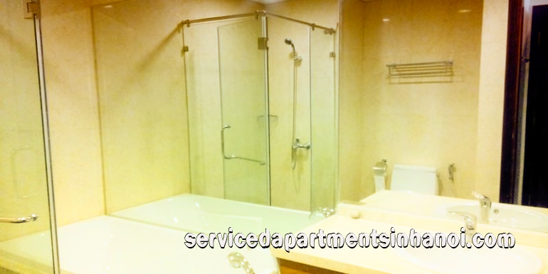 Newly Renovated Two bedroom Apartment rental in Vinhomes Royal CIty 10