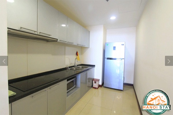 Nice and Bright Two bedroom Apartment Rental in HongKong Tower, Dong Da District 10