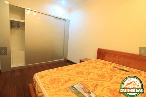 Nice and Bright Two bedroom Apartment Rental in HongKong Tower, Dong Da District 8