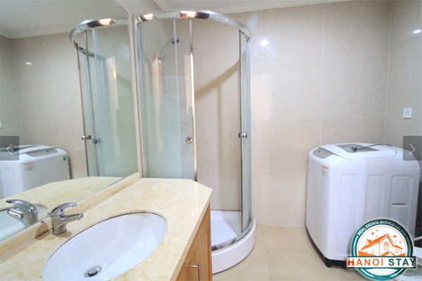 Nice and Bright Two bedroom Apartment Rental in HongKong Tower, Dong Da District 9