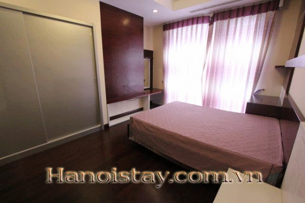 Nice and Modern Two Bedroom Apartment Rental in HongKong Tower, Dong Da 1