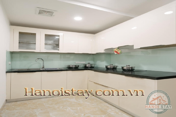 *Nice & Bright Two Bedroom Apartment for rent in Dang Tien Dong Street, Dong Da District* 4