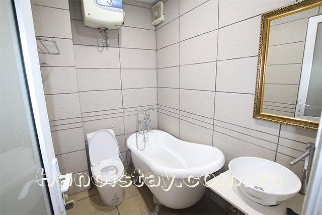 Nice designed serviced apartment to rent in Hai Ba Trung 1