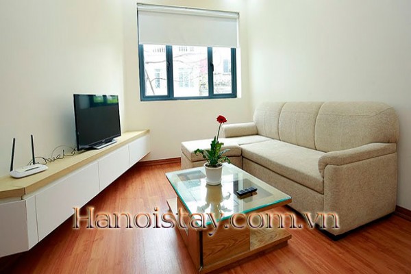 Nice one bedroom apartment for rent in Linh Lang str, Ba Dinh 11