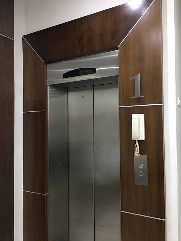 Nice one bedroom apartment for rent in Tran Duy Hung str, Cau Giay 10