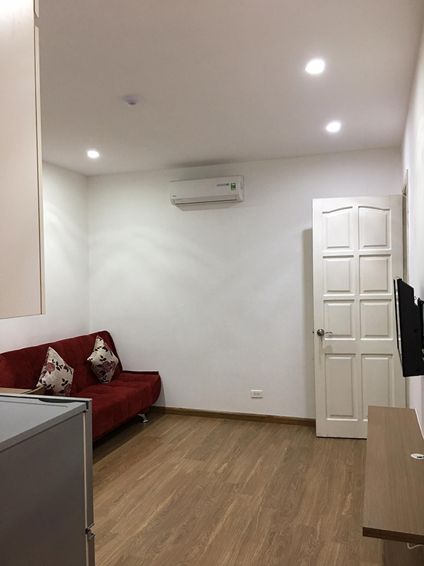 Nice one bedroom apartment for rent in Tran Duy Hung str, Cau Giay 5
